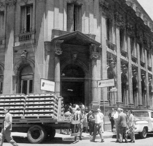 Sede histórica de Echesortu y Casas en calle San Martín y Santa Fe